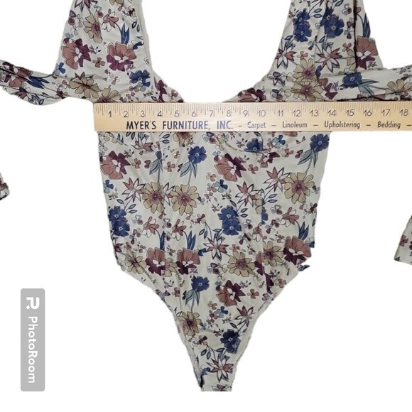 LANI THE LABEL ALICE FLORAL BODYSUIT - M - Picture 8 of 9